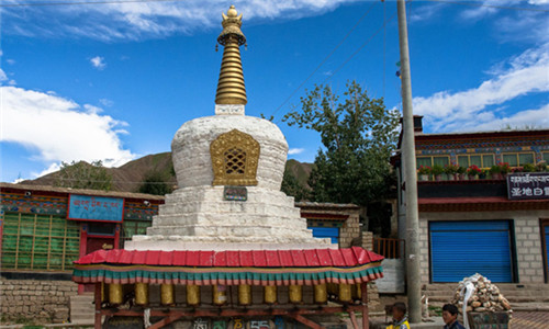Shalu-Monastery1