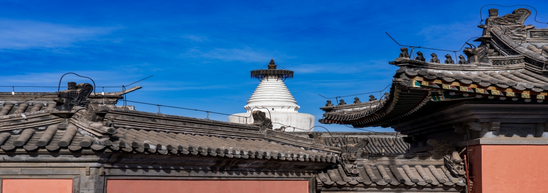 white-pagoda-temple