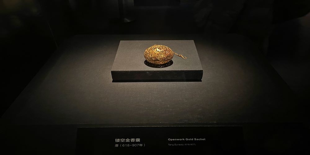 Openwork Gold Sachets，Chengdu Museum