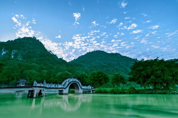 Chuanshan Park,Li River