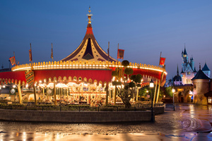 Merry-Go-Round,Hong Kong Disneyland