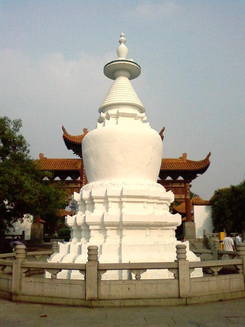 Sacred Stupa，Yellow Crane Tower