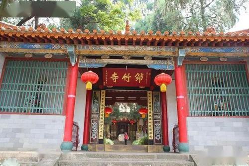 The Front Door，Bamboo Temple