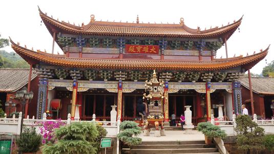 The Main Shrine Hall，Qiongzhu Temple