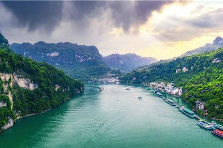 Panorama China Tour including Yangtze River Cruise